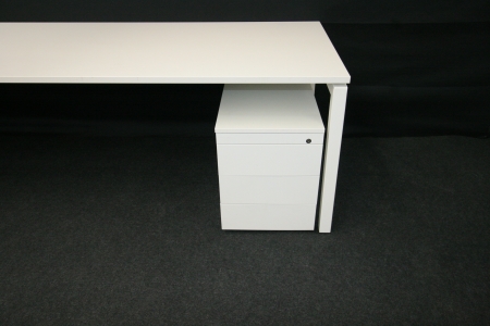 Bureau Robberechts 2400 x 800 (2e hands)