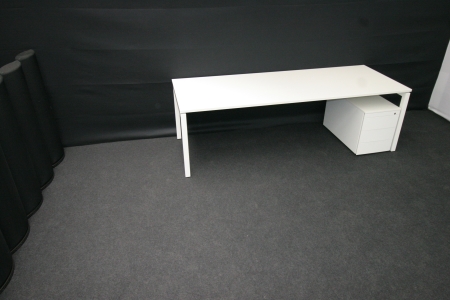 Bureau Robberechts 2400 x 800 (2e hands)