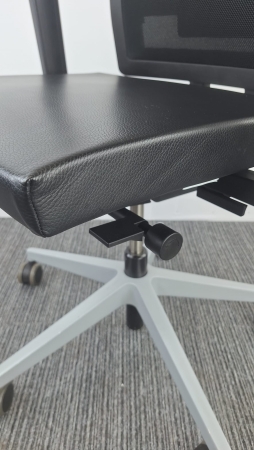 Ergonomische bureaustoel BENE (2e hands)