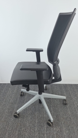 Ergonomische bureaustoel BENE (2e hands)