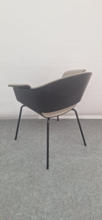 Design ontvangst fauteuille BENE (2e hands)