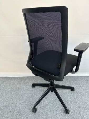 ZOMERPROMO - Ergonomische bureaustoel FORMA S