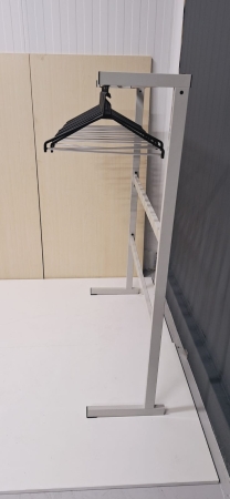 Garderobe kapstok Van Esch (2e hands)