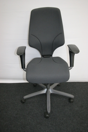 Ergonomische bureaustoel Giroflex 64 (2e hands)