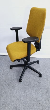 Giroflex 68 showroommodel