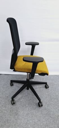 Giroflex 68 showroommodel