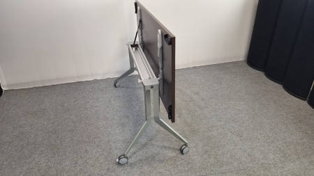 Klaptafels Haworth 1600 x 800 (2e hands)