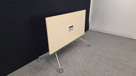 Klaptafels Haworth 1600 x 800 (2e hands)