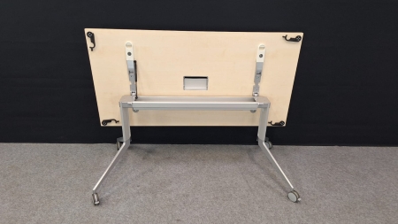 Klaptafels Haworth 1600 x 800 (2e hands)