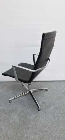 Design stoel ICF UNA Executive Chair (2e hands)