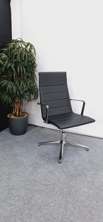 Design stoel ICF UNA Executive Chair (2e hands)