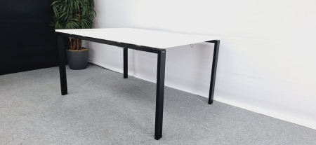 Vergadertafel Bene 1400 x 1000