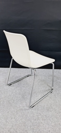 Design bezoekersstoel Vitra HAL Wit (2e hands)