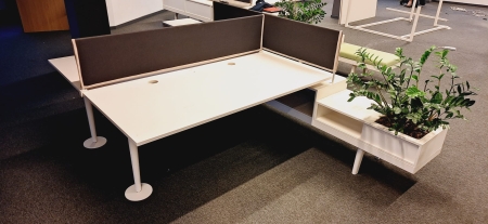 Établi d'angle Vitra pour 2 personnes (2e main)