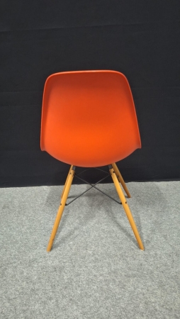 Design bezoekersstoel Vitra DSW