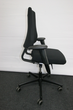 Ergonomische bureaustoel BMA Axia 2.2 (2e hands)