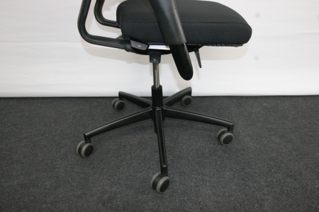 Ergonomische bureaustoel BMA Axia 2.2 (2e hands)