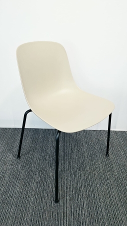Design vergaderstoel Infiniti Pure Loop Mono
