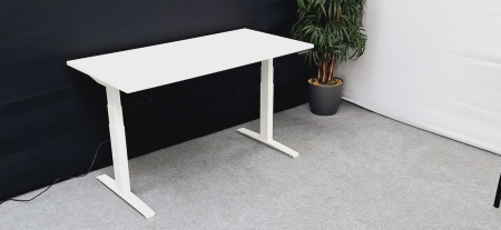 PROMO!! Elektrisch verstelbare zit/sta bureaus Kaïdi 1400 x 800