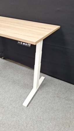 PROMO!! Elektrisch verstelbare zit/sta bureaus Kaïdi 1600 x 800