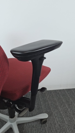 Ergonomische bureaustoel Kinnarps PLUS(6) full option (2e hands)