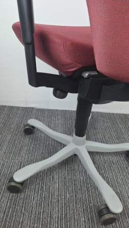 Ergonomische bureaustoel Kinnarps PLUS(6) full option (2e hands)