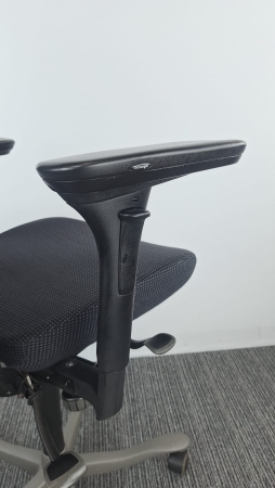 Ergonomische bureaustoel Kinnarps PLUS(6) full option