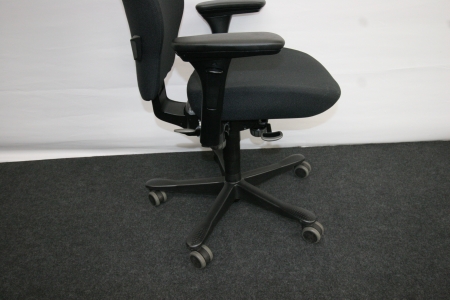 Ergonomische bureaustoel Kinnarps PLUS(6) full option (refurbished)