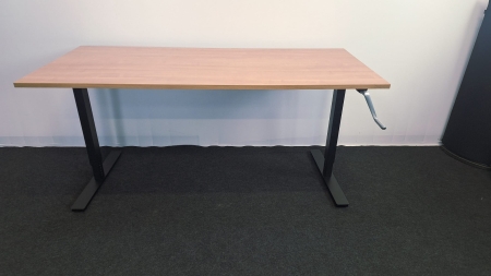 Zit/sta slinger bureau Orange 1800 x 800