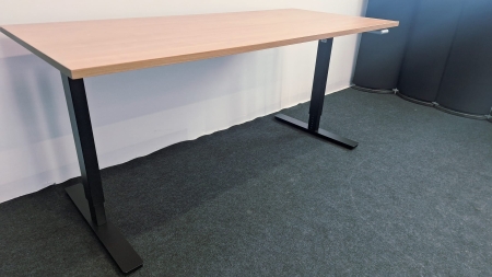 Zit/sta slinger bureau Orange 1800 x 800