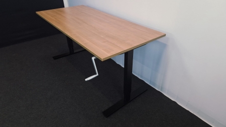 Zit/sta slinger bureau Orange 1800 x 800