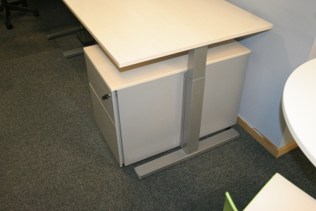 Super promo bureautafel Pami 1800 x 1000 met ladenblok (2e hands)