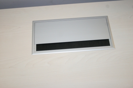 Super promo bureautafel Pami 1800 x 1000 met ladenblok (2e hands)