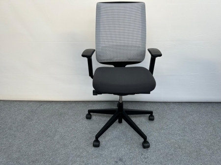 PROMOTION D'ÉTÉ - Siège de bureau ergonomique Steelcase Reply