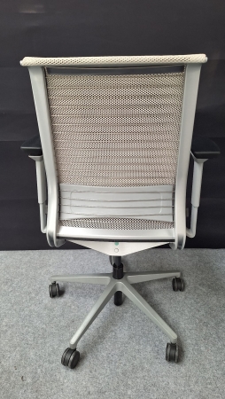 Siège de bureau ergonomique Steelcase Think