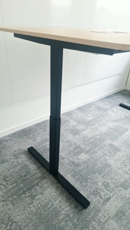Zit/sta werk/vergadertafel BENE 2200 x 1100