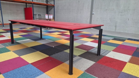 Design vergadertafel/workbench BULO H2O (2e hands)