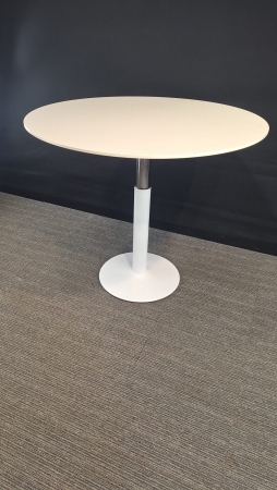 Superkoopje ronde vergadertafel BULO H2O