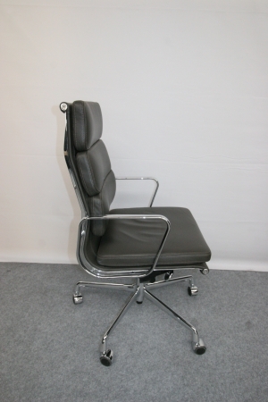 VITRA SOFT PAD CHAIR EA 219 (Nieuw)