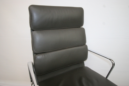 VITRA SOFT PAD CHAIR EA 219 (Nieuw)