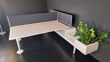 Hoekworkbench Vitra voor 2 personen (2e hands)