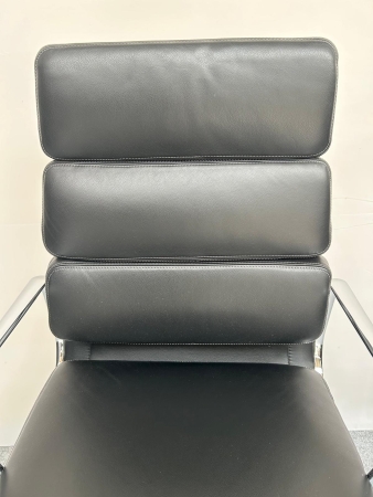 VITRA SOFT PAD CHAIR EA 219 (Nieuw)