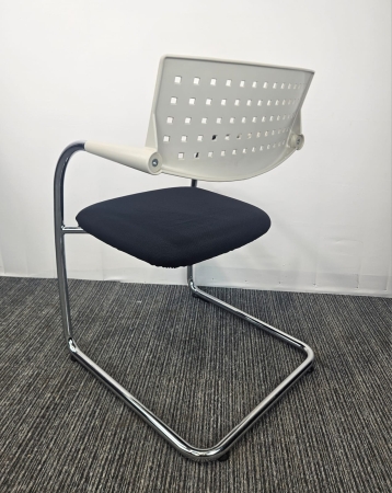 Bezoekersstoel Vitra Visavis Zwart-Wit (2e hands))