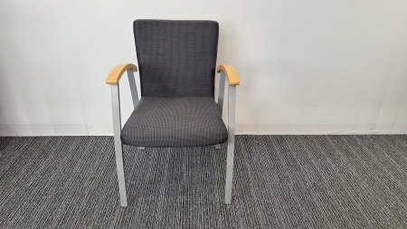 Bezoekersstoel Kinnarps (2e hands)