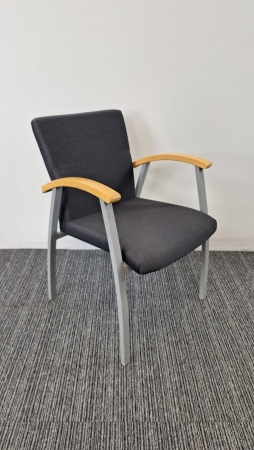 Bezoekersstoel Kinnarps (2e hands)