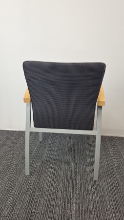 Bezoekersstoel Kinnarps (2e hands)
