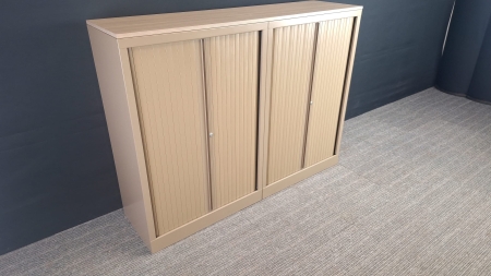 Armoire rideaux Robberechts (2ème main)