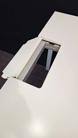 Bureau Nurus 2400 x 900 met ladenblok