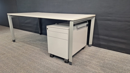Bureau Steelcase 1800 x 900 met ladenblok