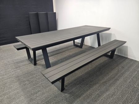 Eettafel met banken - kantine buitenset